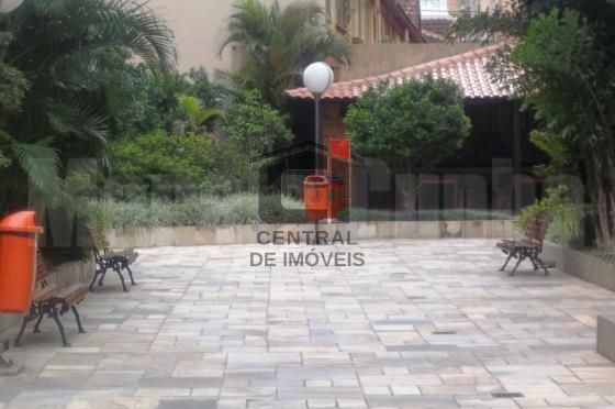 Apartamento à venda com 3 quartos, 114m² - Foto 2