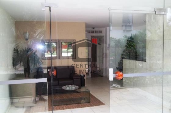 Apartamento à venda com 3 quartos, 114m² - Foto 3