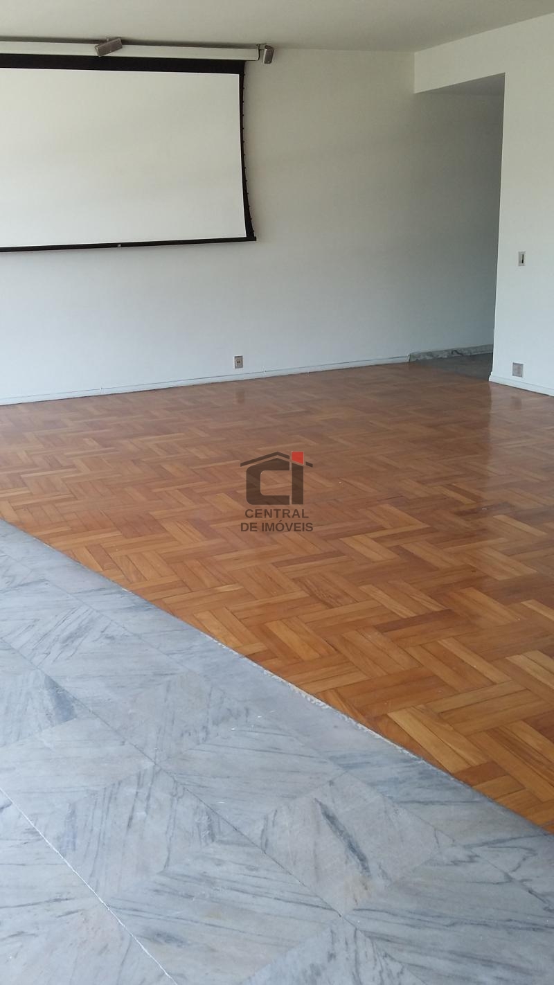 Apartamento à venda com 4 quartos, 255m² - Foto 2