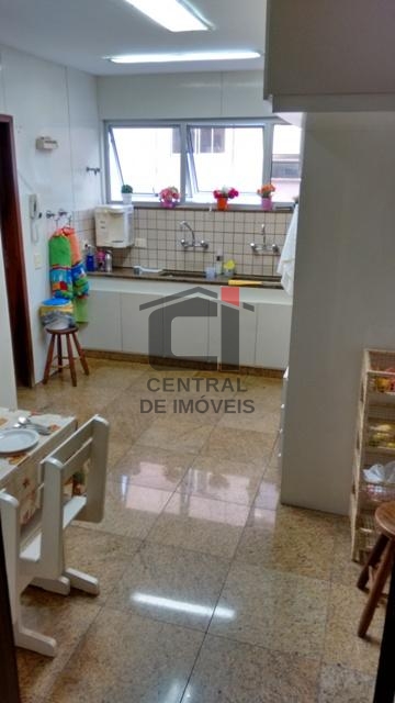 Apartamento à venda com 4 quartos, 264m² - Foto 20