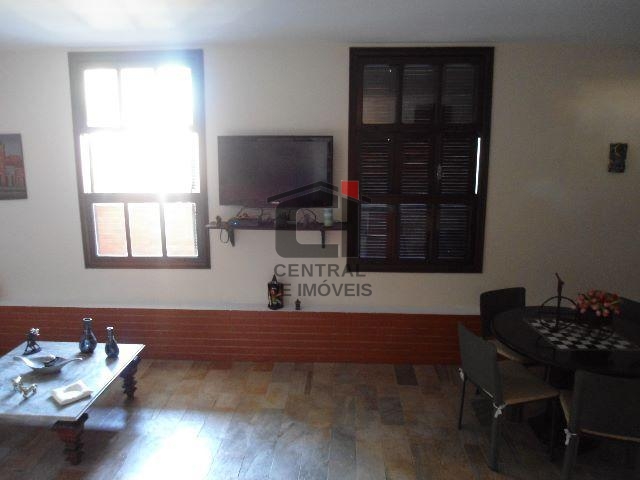 Casa à venda com 5 quartos, 1100m² - Foto 8