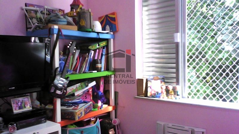 Apartamento à venda com 3 quartos, 102m² - Foto 9