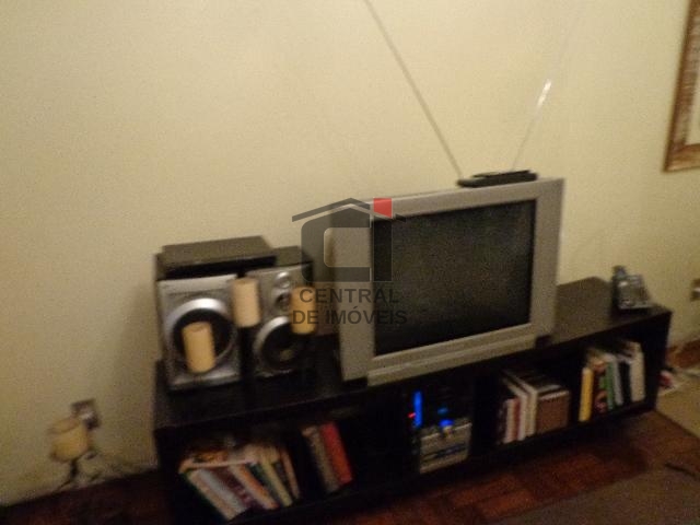 Apartamento à venda com 2 quartos, 100m² - Foto 4