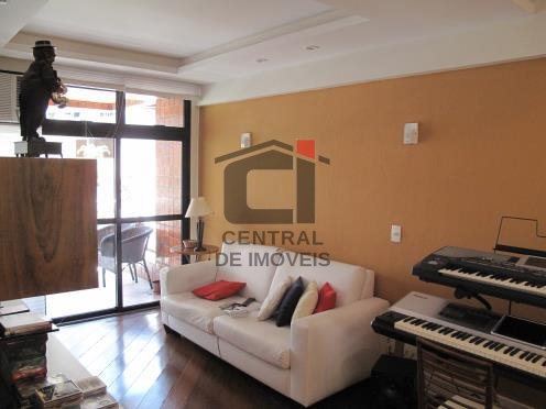 Apartamento à venda com 2 quartos, 104m² - Foto 9