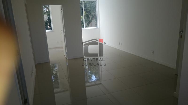 Apartamento à venda com 2 quartos, 70m² - Foto 10