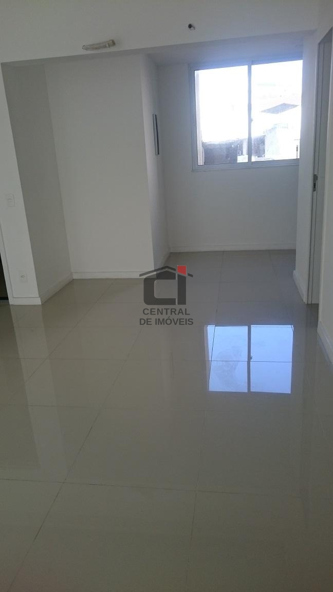 Apartamento à venda com 2 quartos, 70m² - Foto 22