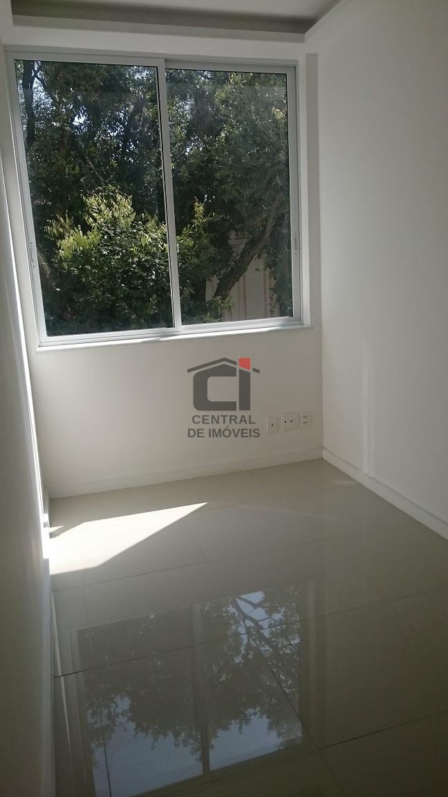 Apartamento à venda com 2 quartos, 70m² - Foto 23