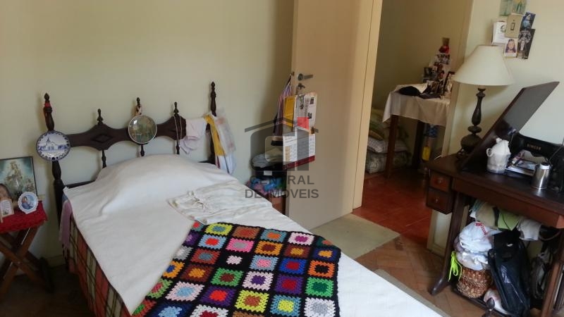 Apartamento à venda com 2 quartos, 69m² - Foto 4