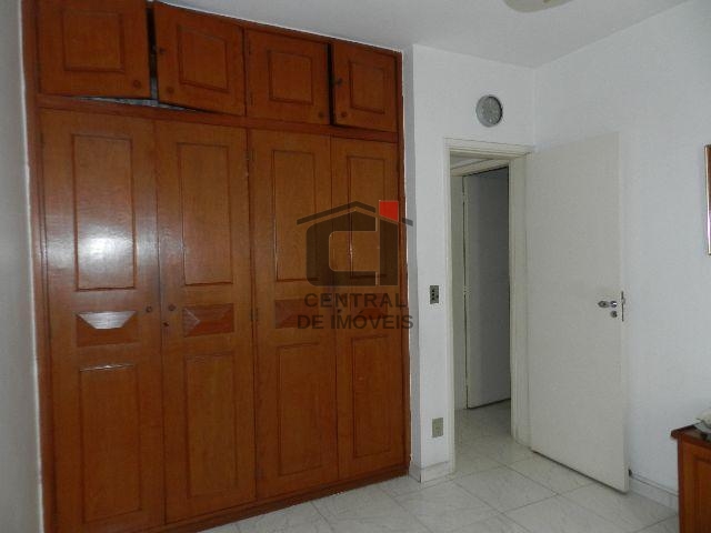 Apartamento à venda com 3 quartos, 110m² - Foto 3