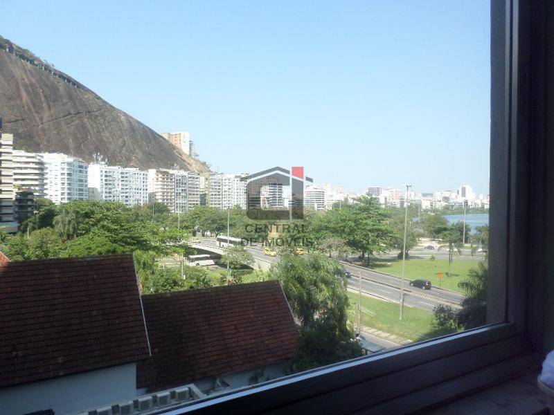 Apartamento à venda com 3 quartos, 170m² - Foto 1