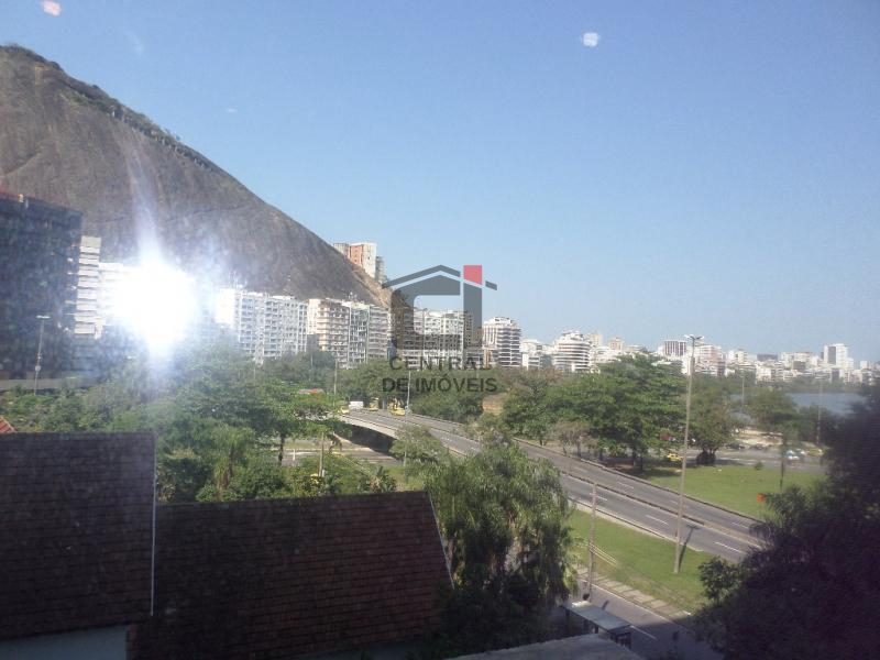 Apartamento à venda com 3 quartos, 170m² - Foto 12