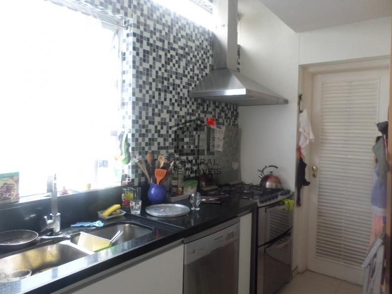 Apartamento à venda com 3 quartos, 170m² - Foto 13