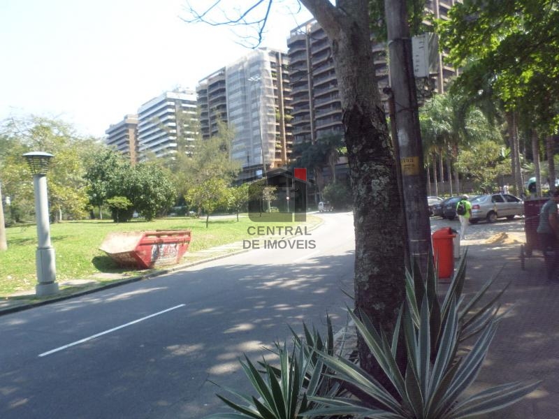 Apartamento à venda com 3 quartos, 170m² - Foto 21