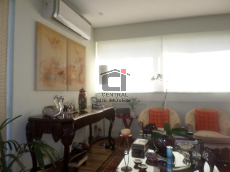 Apartamento à venda com 3 quartos, 170m² - Foto 28