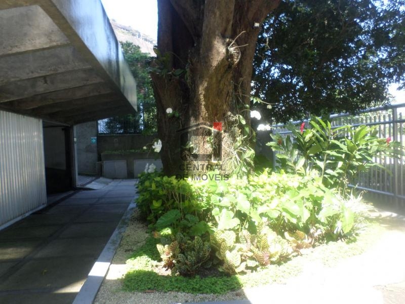 Apartamento à venda com 3 quartos, 170m² - Foto 3