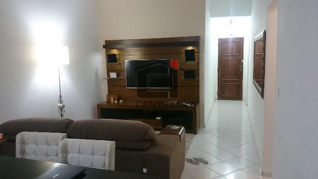 Apartamento à venda com 2 quartos, 85m² - Foto 2