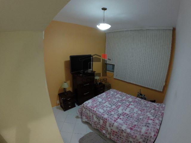 Apartamento à venda com 2 quartos, 85m² - Foto 9