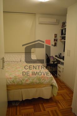 Apartamento à venda com 3 quartos, 90m² - Foto 4