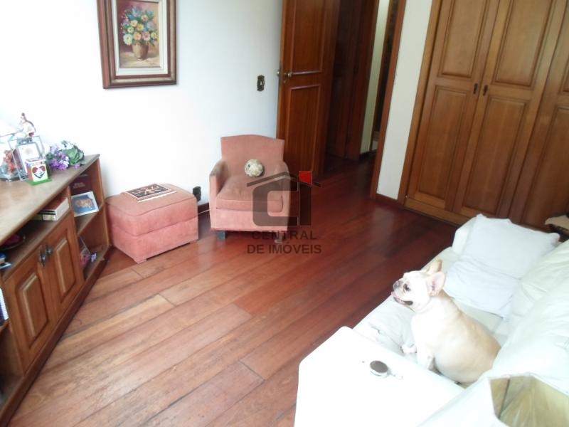 Apartamento à venda com 3 quartos, 120m² - Foto 13