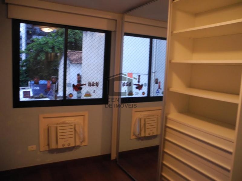 Apartamento à venda com 3 quartos, 145m² - Foto 11