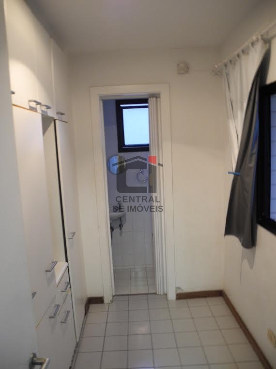 Apartamento à venda com 3 quartos, 145m² - Foto 20