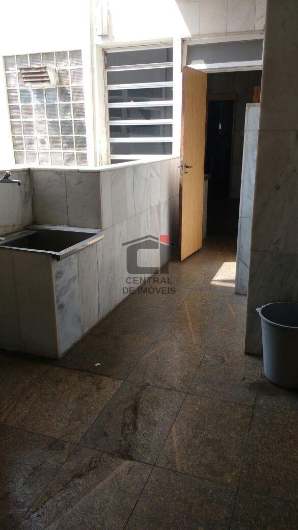 Apartamento à venda com 4 quartos, 240m² - Foto 14