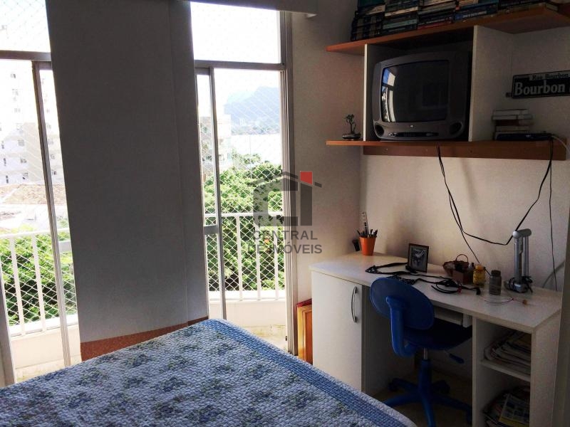 Apartamento à venda com 2 quartos, 85m² - Foto 11