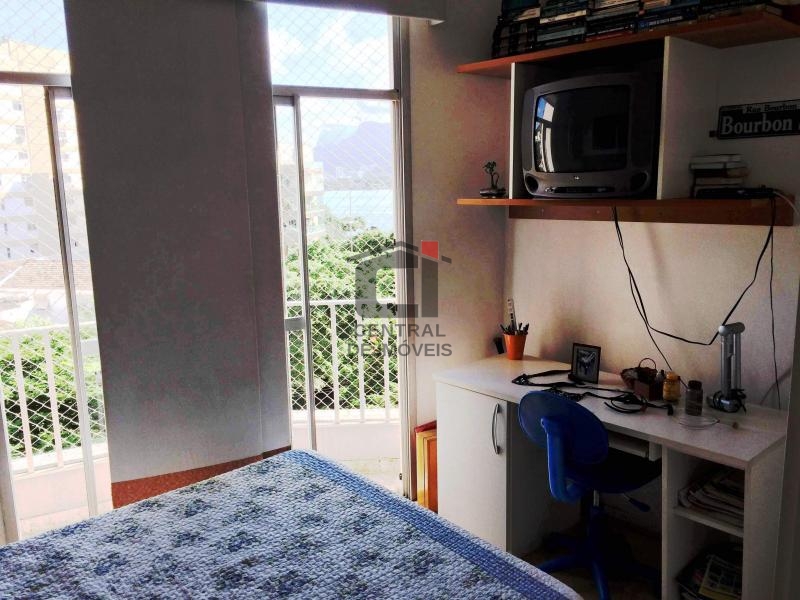 Apartamento à venda com 2 quartos, 85m² - Foto 17