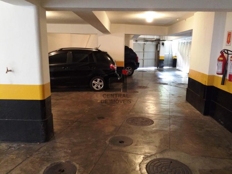 Apartamento à venda com 2 quartos, 85m² - Foto 25