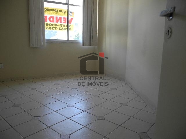 Apartamento à venda com 2 quartos, 98m² - Foto 12