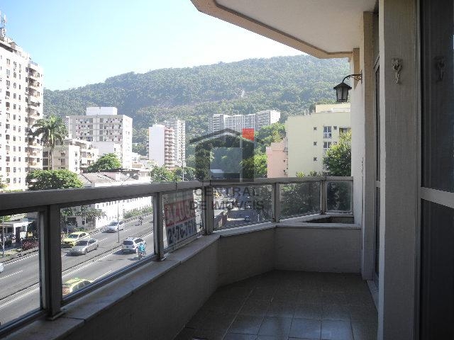 Apartamento à venda com 2 quartos, 98m² - Foto 5