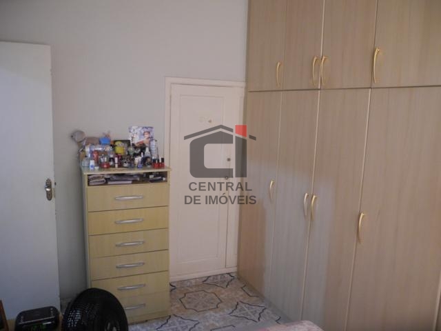 Apartamento à venda com 2 quartos, 66m² - Foto 11