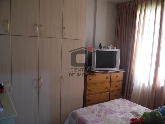 Apartamento à venda com 2 quartos, 66m² - Foto 7