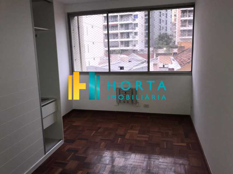 Apartamento à venda com 4 quartos, 150m² - Foto 8