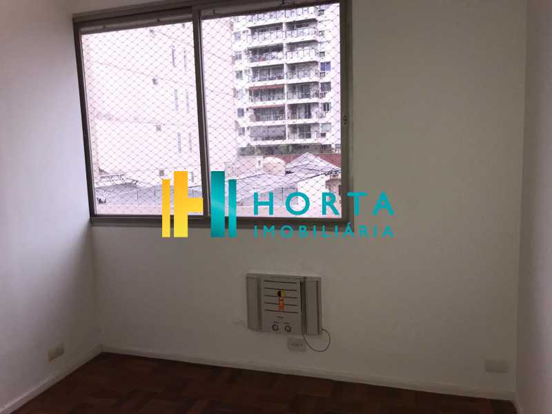 Apartamento à venda com 4 quartos, 150m² - Foto 9