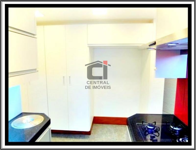 Apartamento à venda com 3 quartos, 95m² - Foto 8