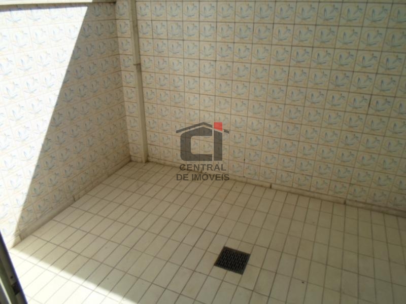 Apartamento à venda com 3 quartos, 202m² - Foto 23