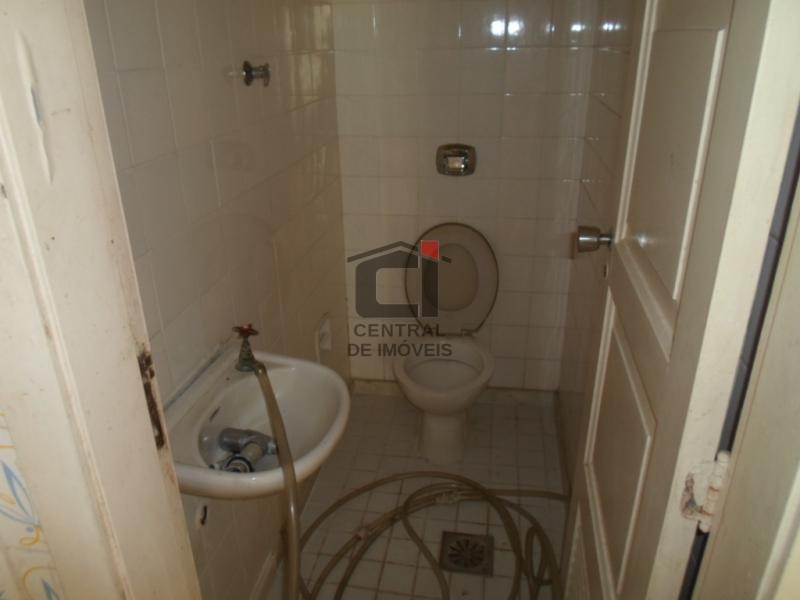 Apartamento à venda com 3 quartos, 202m² - Foto 27