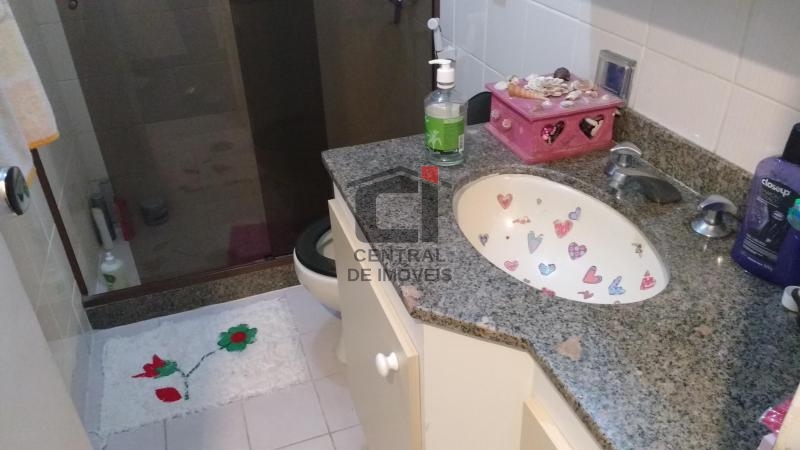 Apartamento à venda com 3 quartos, 114m² - Foto 9