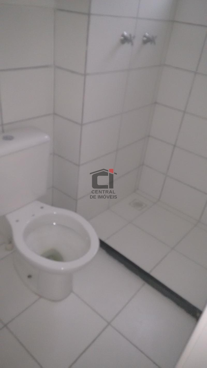 Apartamento à venda com 2 quartos, 60m² - Foto 11