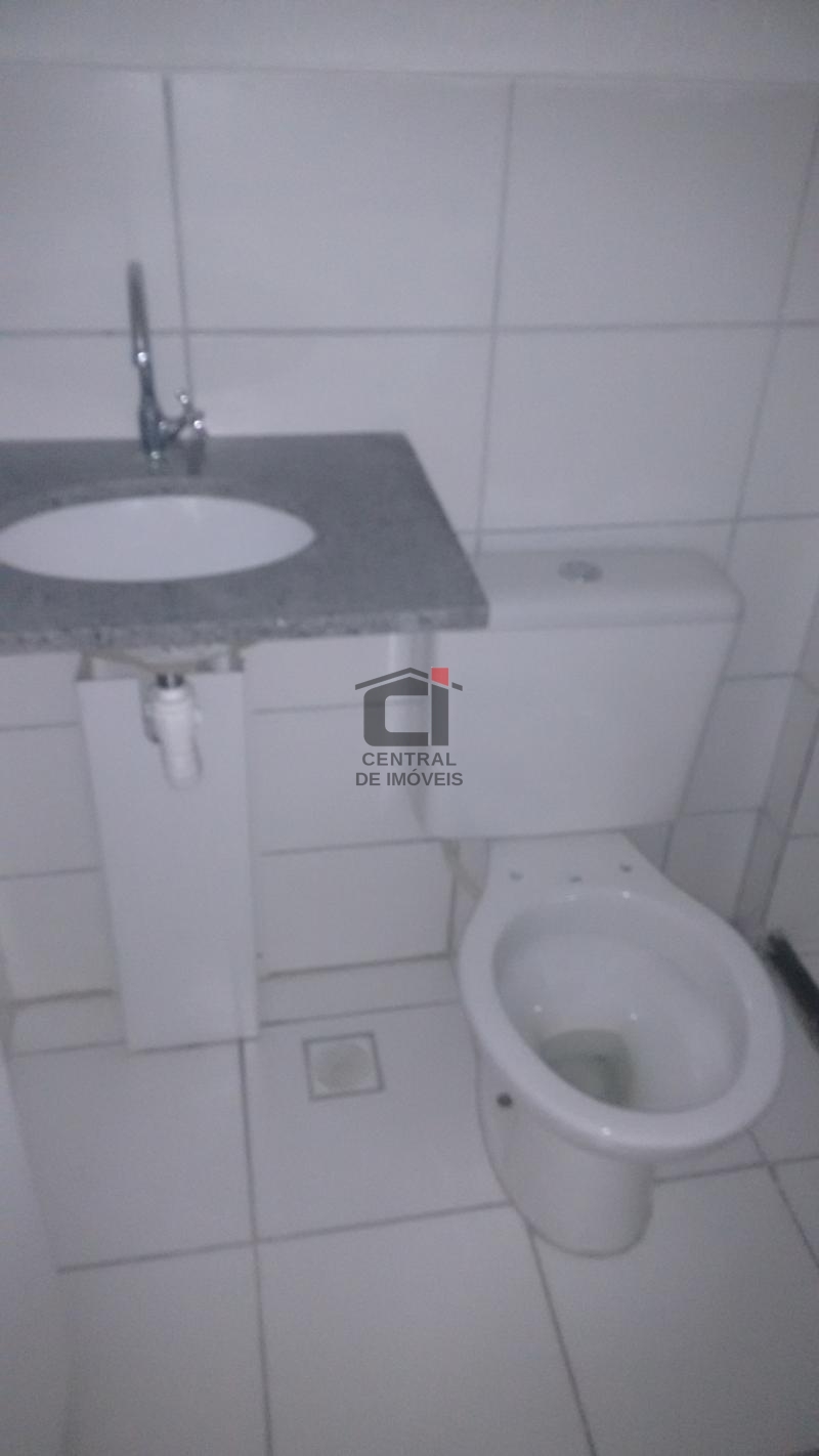 Apartamento à venda com 2 quartos, 60m² - Foto 13