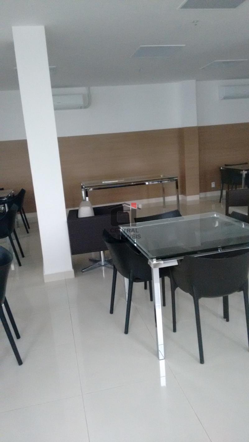 Apartamento à venda com 2 quartos, 60m² - Foto 14