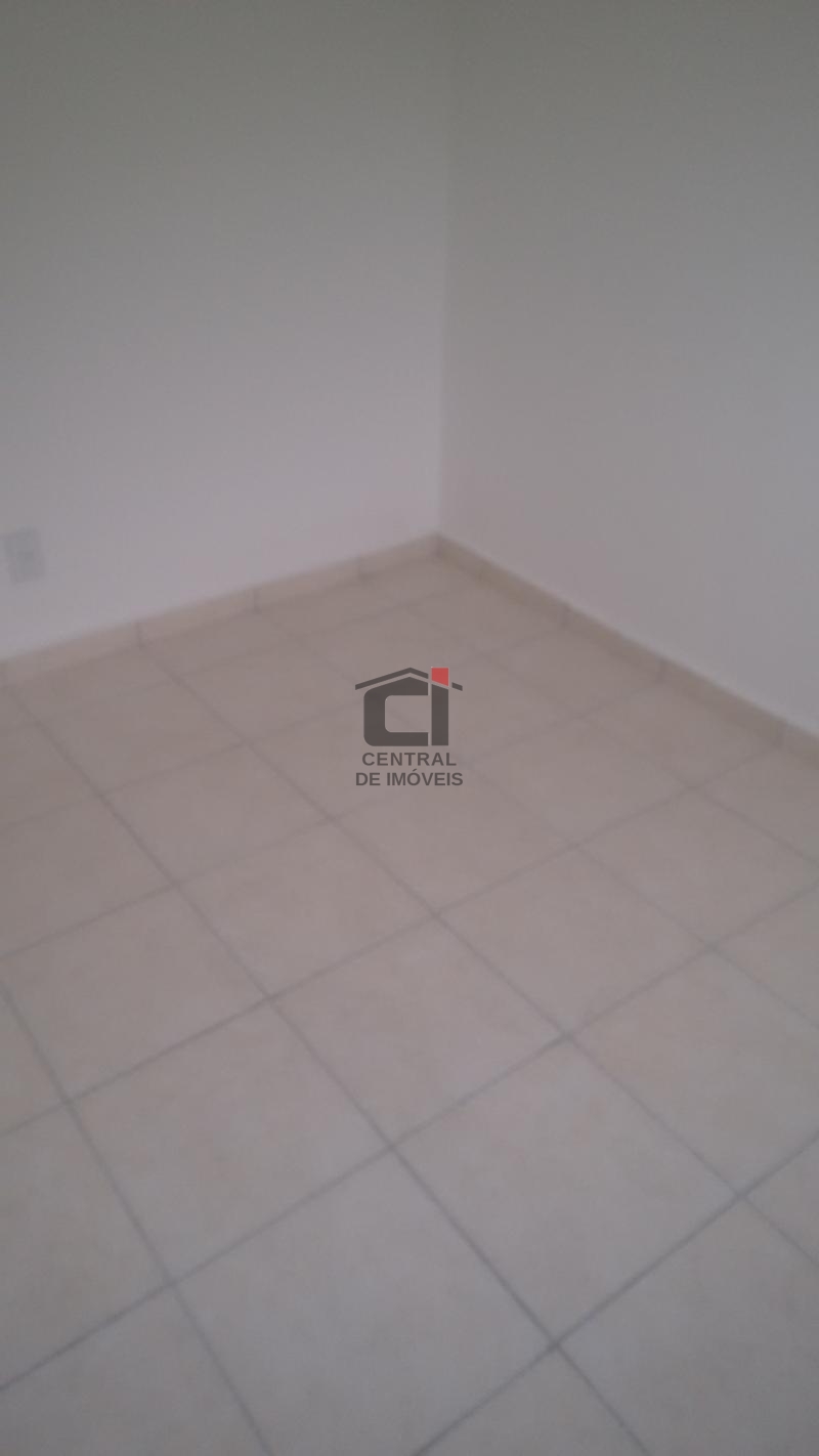 Apartamento à venda com 2 quartos, 60m² - Foto 4