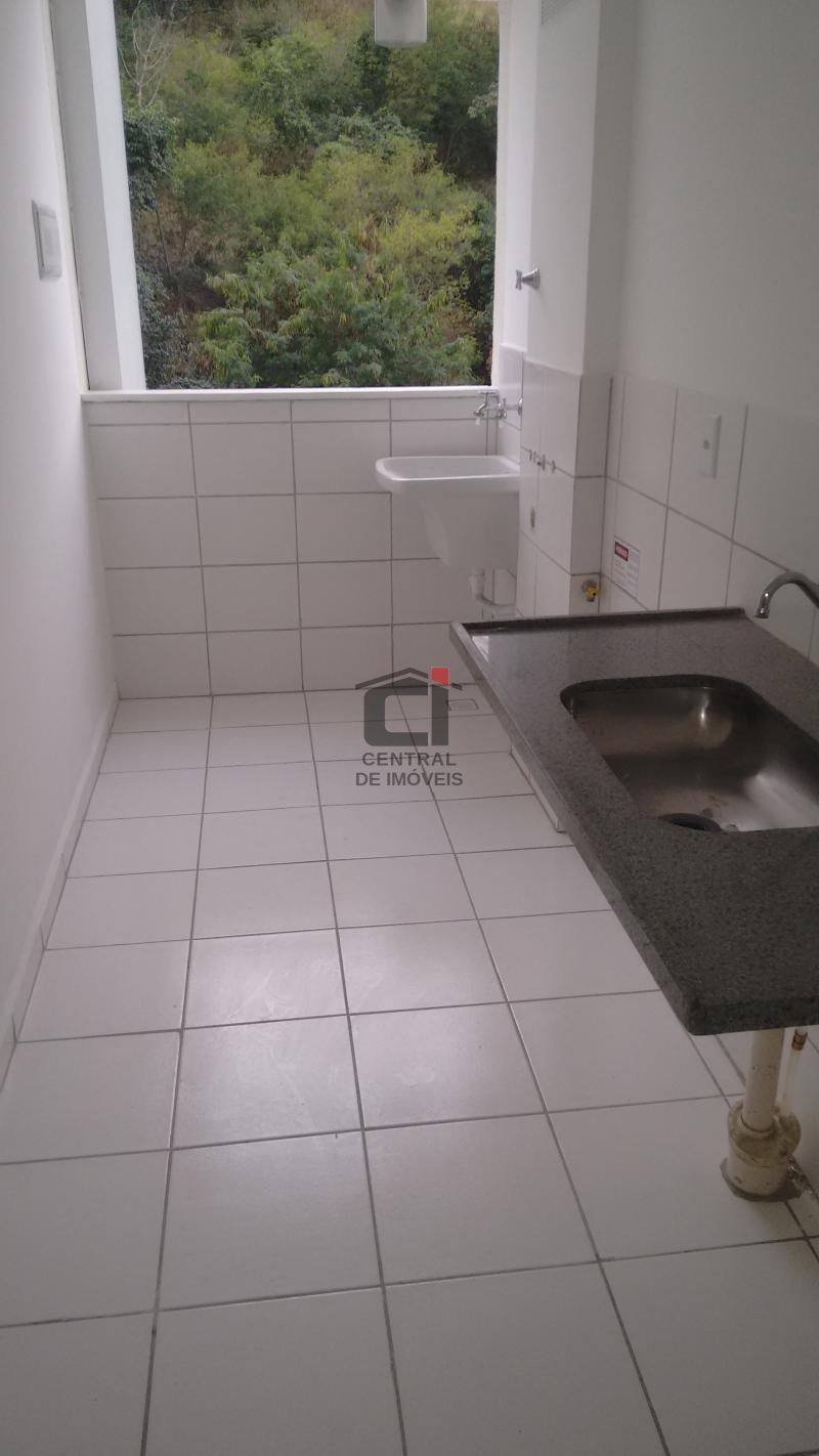 Apartamento à venda com 2 quartos, 60m² - Foto 7