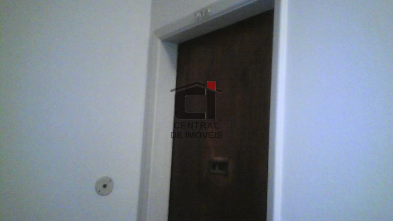 Apartamento à venda com 1 quarto, 45m² - Foto 11