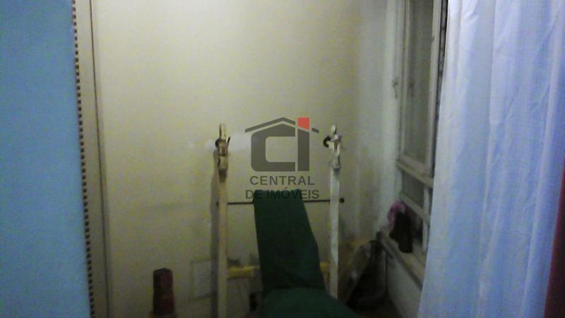 Apartamento à venda com 1 quarto, 45m² - Foto 17