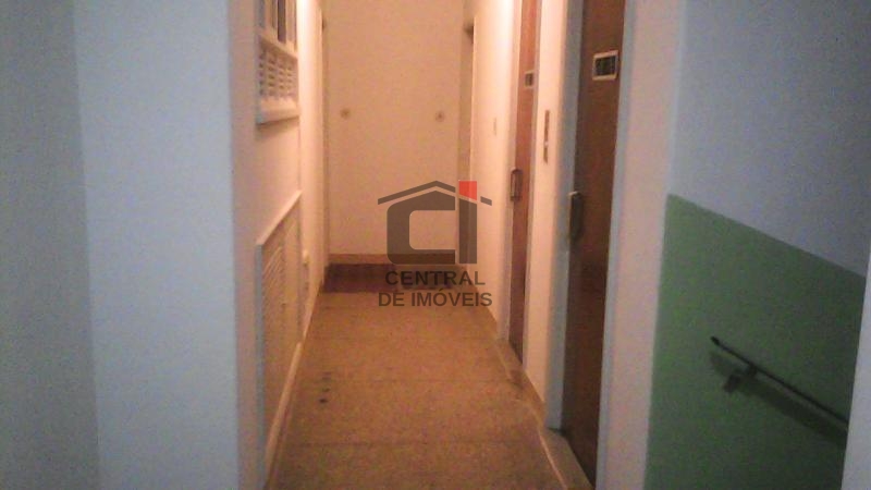 Apartamento à venda com 1 quarto, 45m² - Foto 7