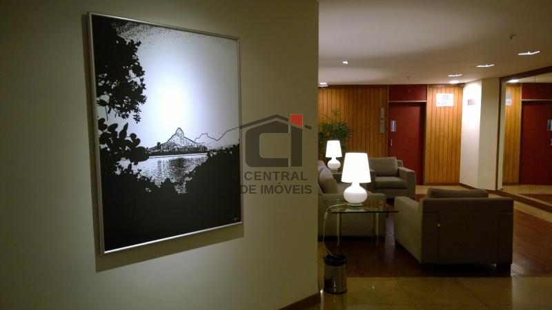Cobertura à venda com 3 quartos, 170m² - Foto 1