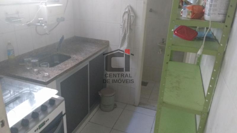 Cobertura à venda com 2 quartos, 140m² - Foto 3