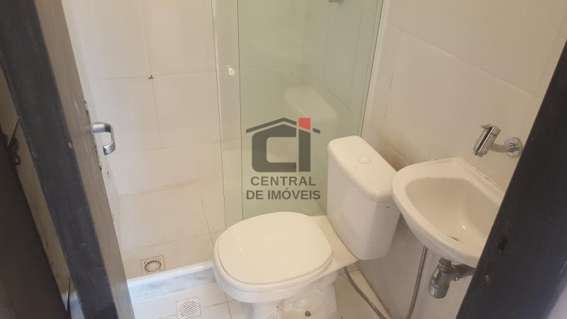 Apartamento à venda com 2 quartos, 80m² - Foto 23